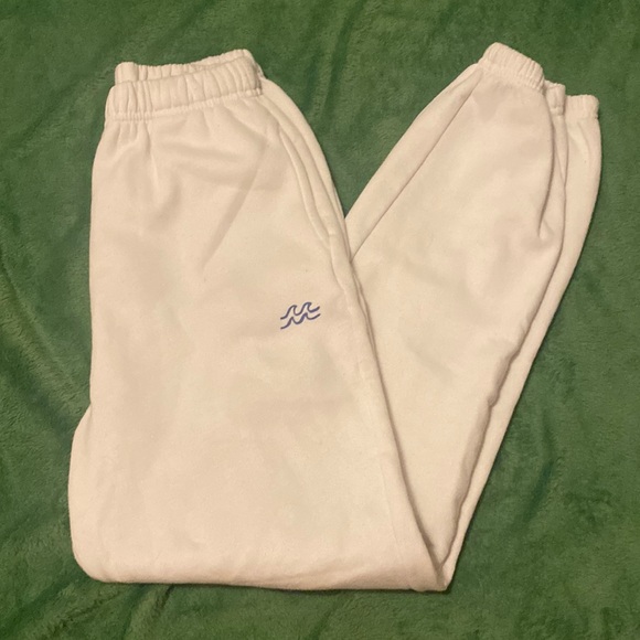 Billabong White Sweatpants - Picture 1 of 4